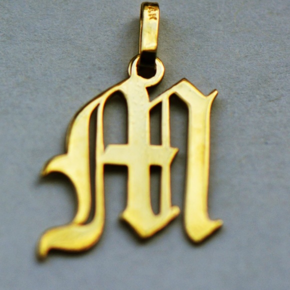 ETSY - Custom Old English Letter "M" Pendant - Picture 5 of 8